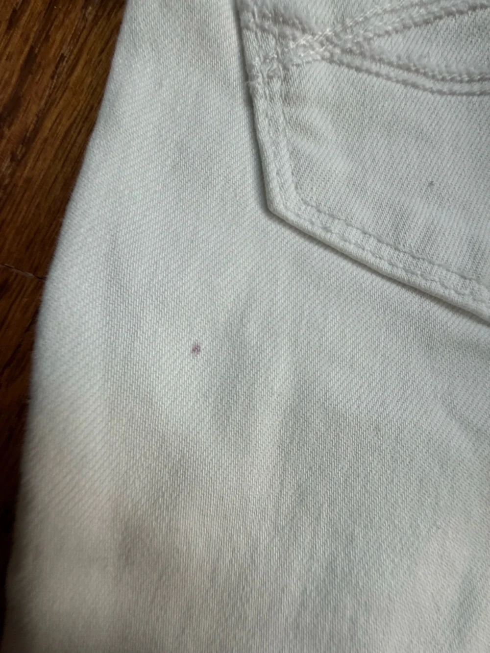 Abercrombie White Jeans 5/6 - Picture 8 of 10